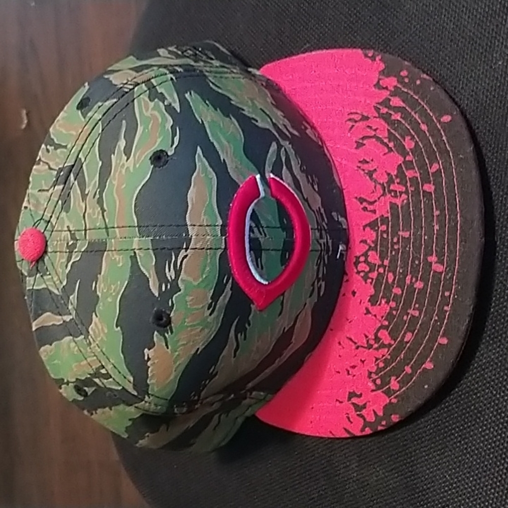 Camo Cincy Reds fitted hat